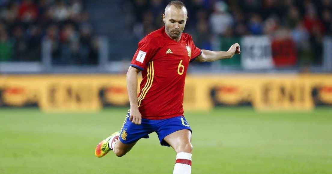 Andres Iniesta announces international retirement