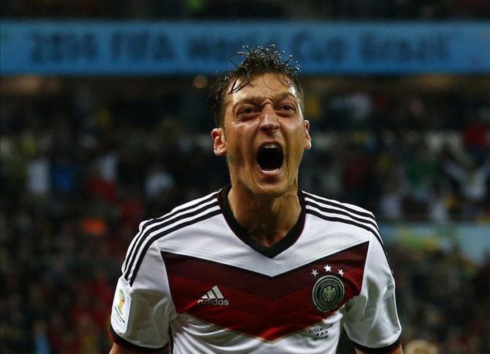Mesut Ozil announces retirement  from international football