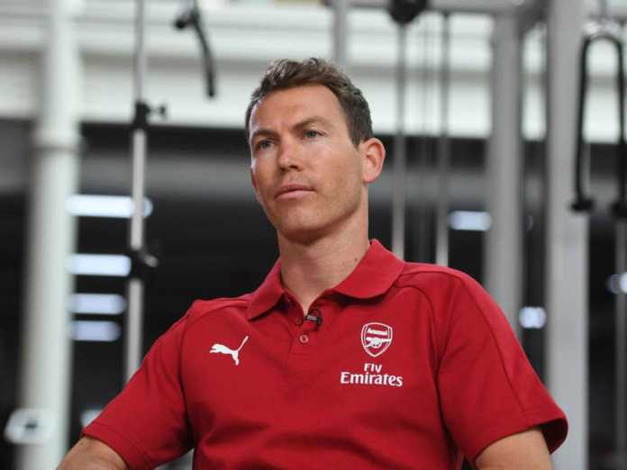 Stephan Lichtsteiner Keen on Returning Arsenal to the Champions League