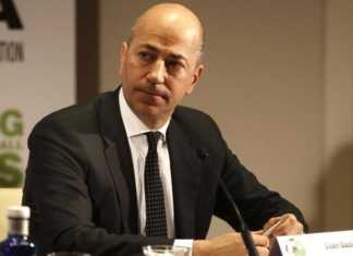 Twitter explodes as Ivan Gazidis Quit Arsenal for AC Milan