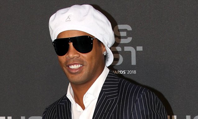 10 Football Stars Who Blew Their Fortune And Ended Up Broke â No. 10 Is A Nigerian Thatâd Shock You! 2 Ronaldinhoâs Passport Seized As Court Finds Just £5 In His Bank Account