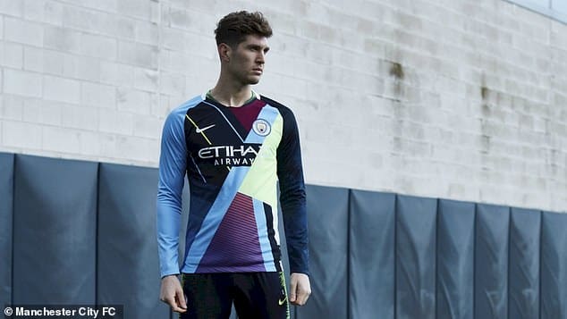 Man City New Mash-Up Kit 
