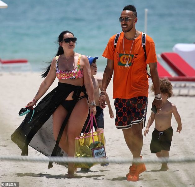 Pierre Emerick Aubameyang Girlfriend Alysha Behague 6
