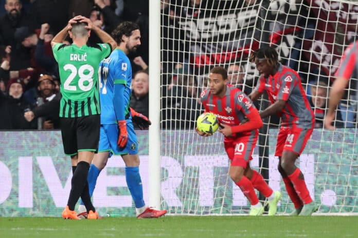 Osimhen&rsquo;s Super Eagles Teammate Makes Strange Transfer Call