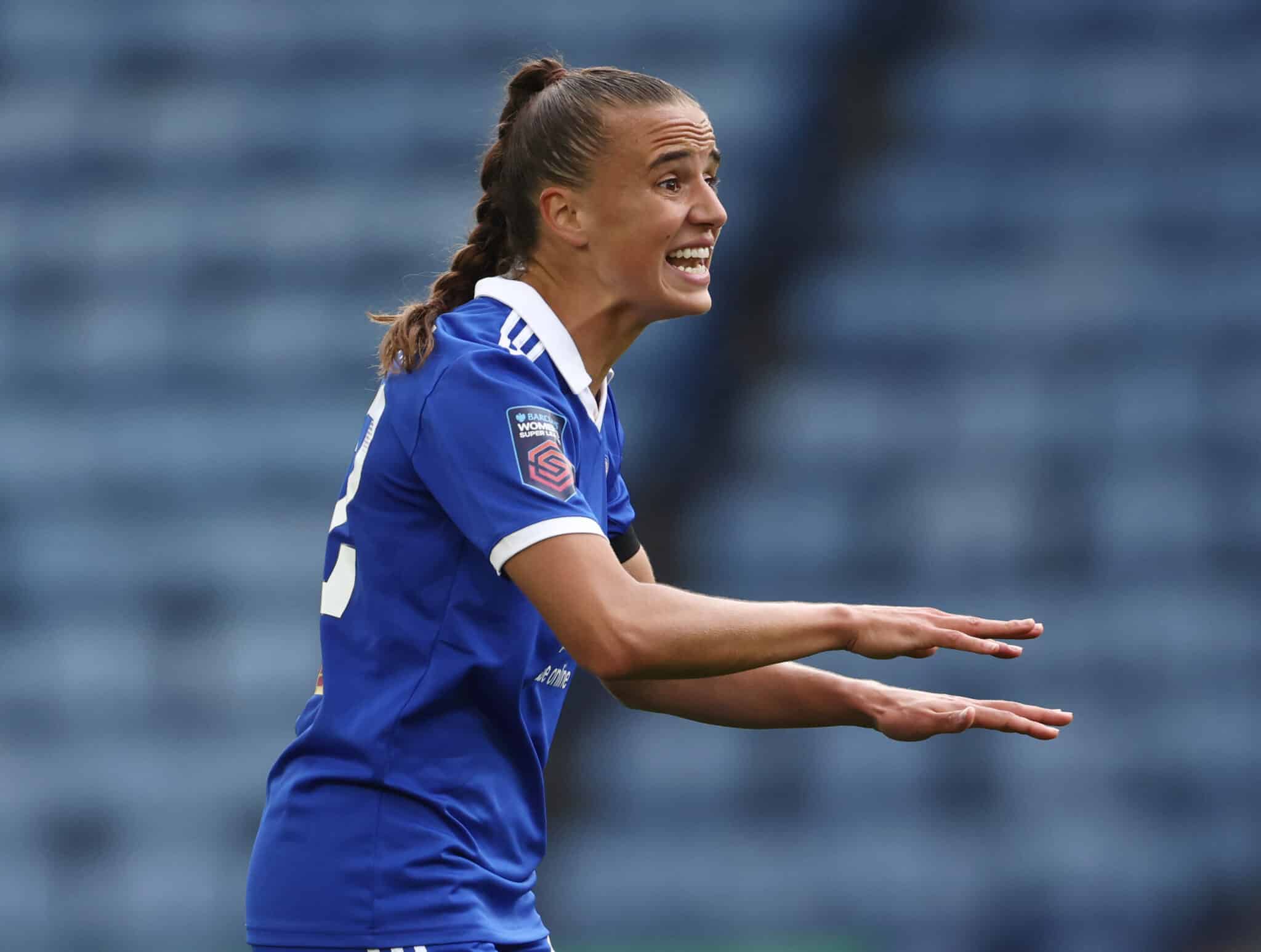 Ashleigh Plumptre with former club Leicester City