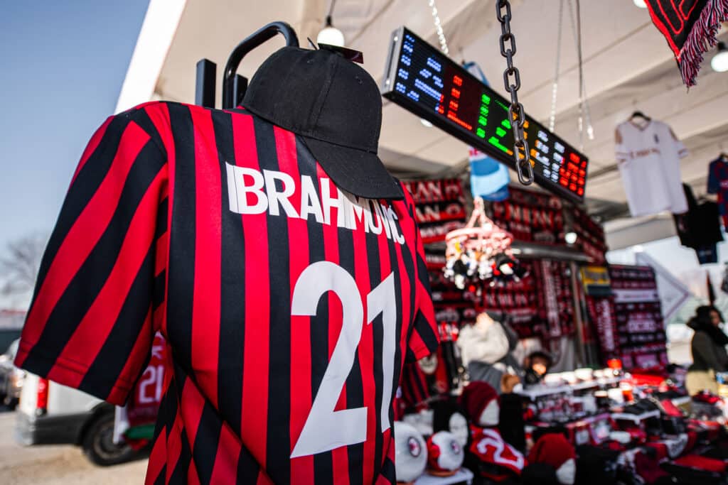 Zlatan Ibrahimovic shirts on sale