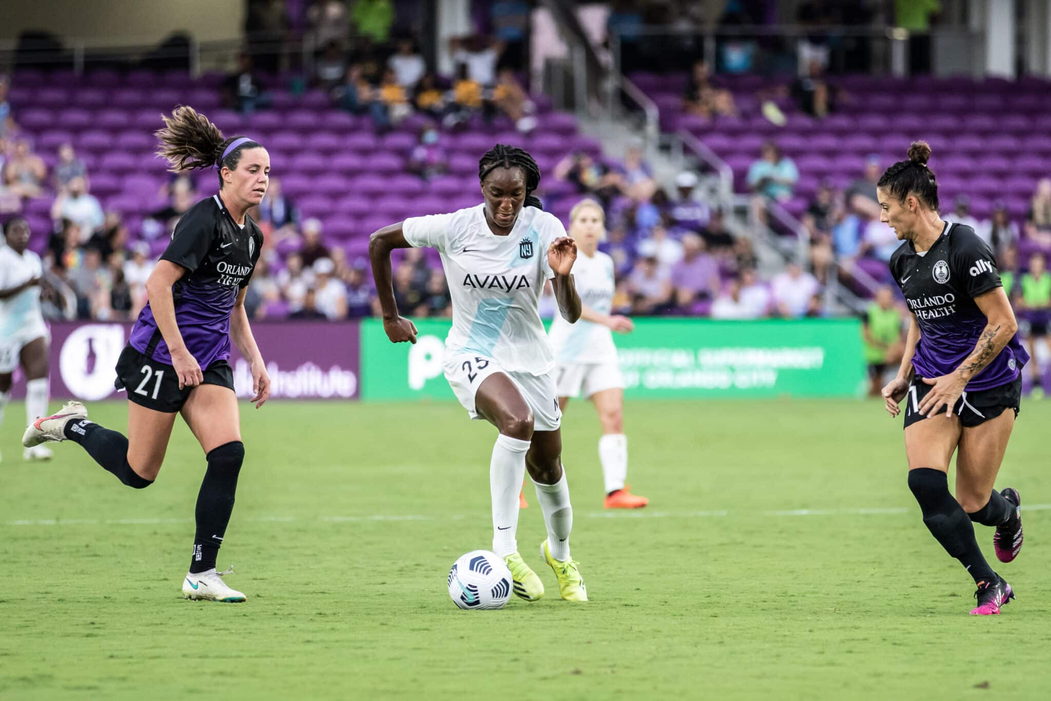 Nigeria Super Falcons player Ifeoma Onumonu in action