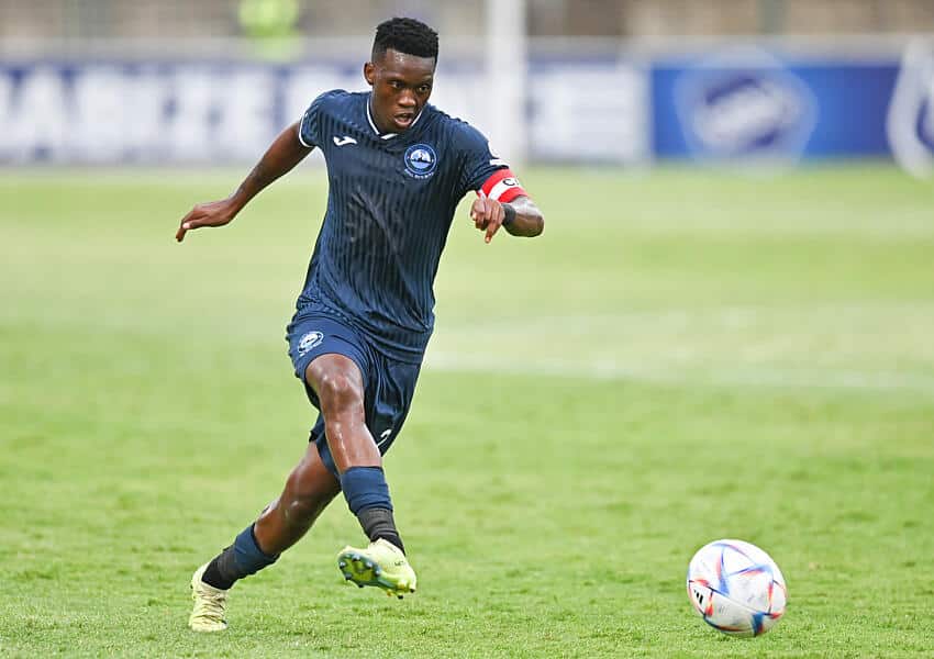 Katlego Maphathe in action for Richards Bay