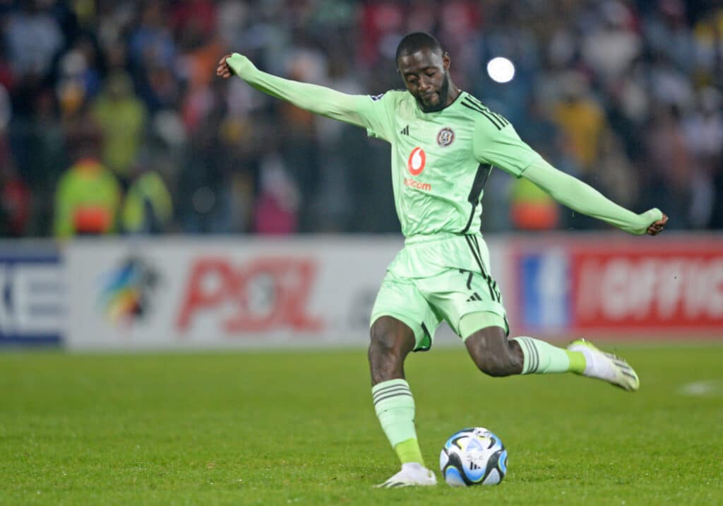 Kaizer Chiefs star tops list of highest paid players in PSL 4 Deon Hotto of Orlando Pirates shoots at the goal