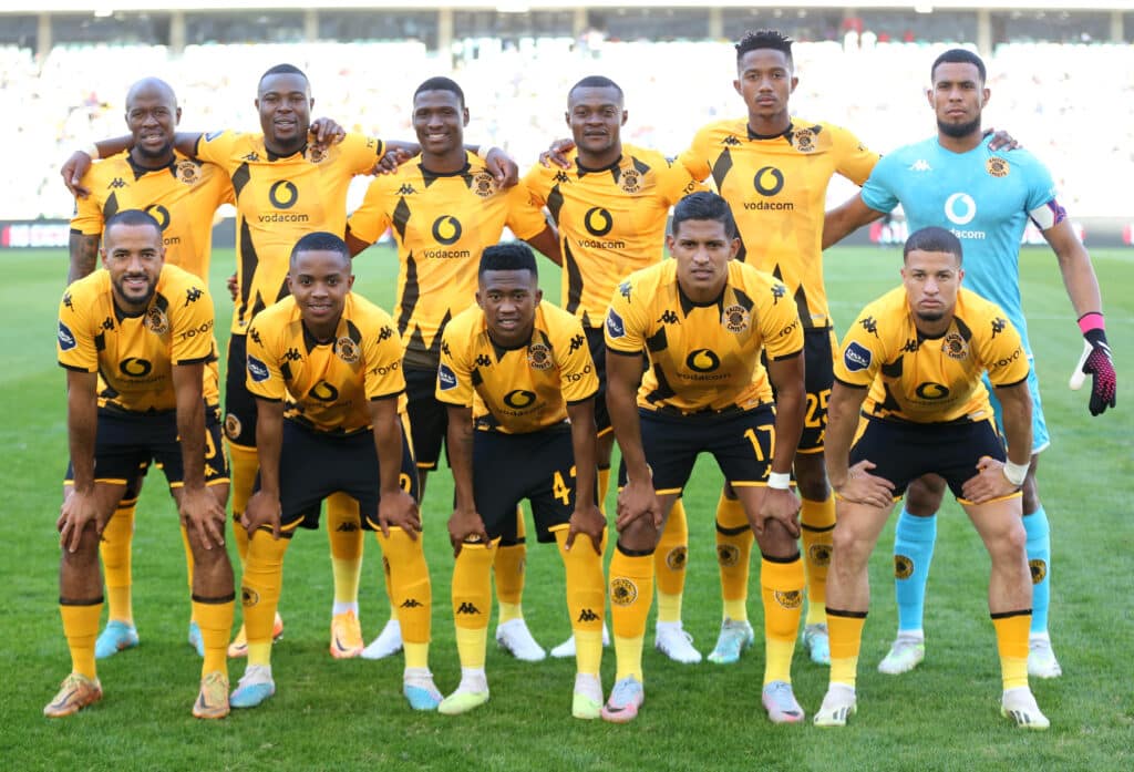Kaizer Chiefs star tops list of highest paid players in PSL 1 Kaizer Chiefs assemble before a PSL game