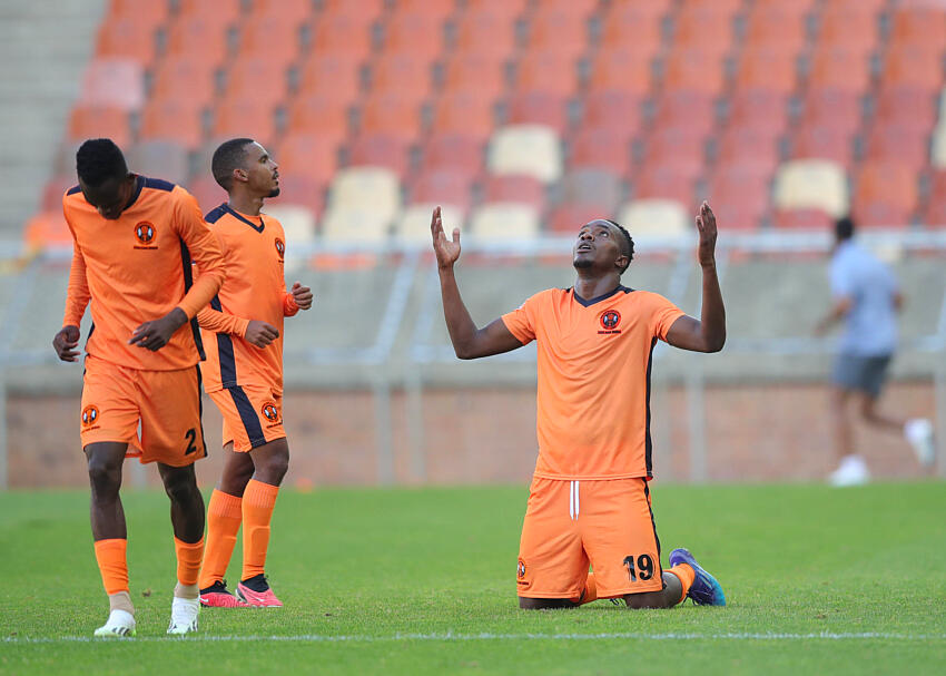 Douglas Mapfumo of Polokwane celebrates scoring