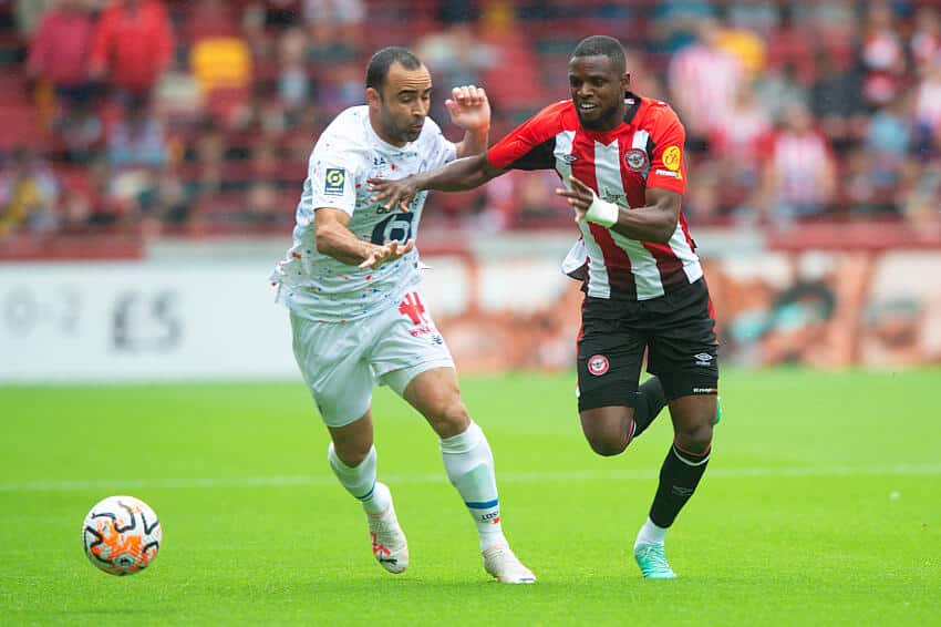 Frank Onyeka in action for Brentford