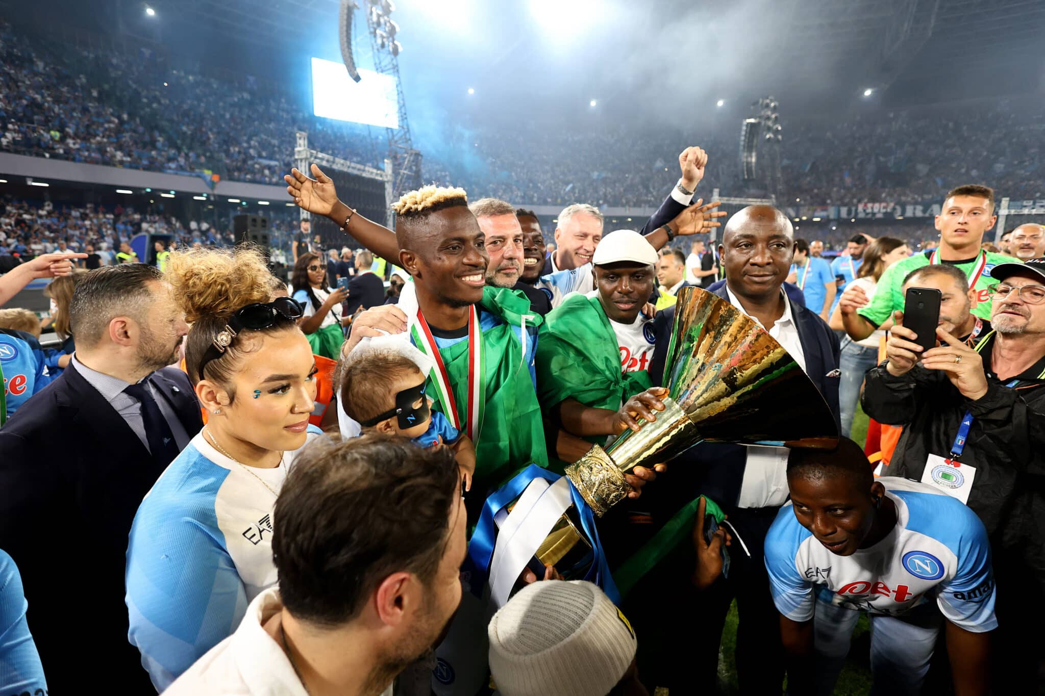 Victor Osimhen celebrating the Serie A with his girlfriend 