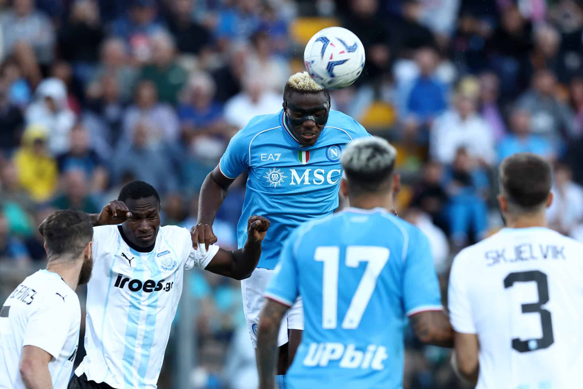 Victor Osimhen heads the ball in Napoli pre-season