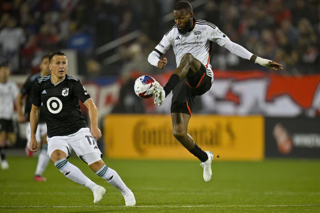 Sebastien Ibeagha in action