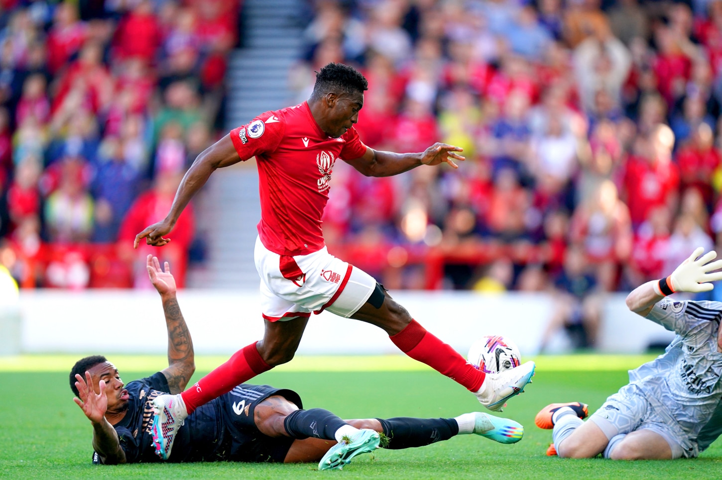 Taiwo Awoniyi in action for Nottingham Forest