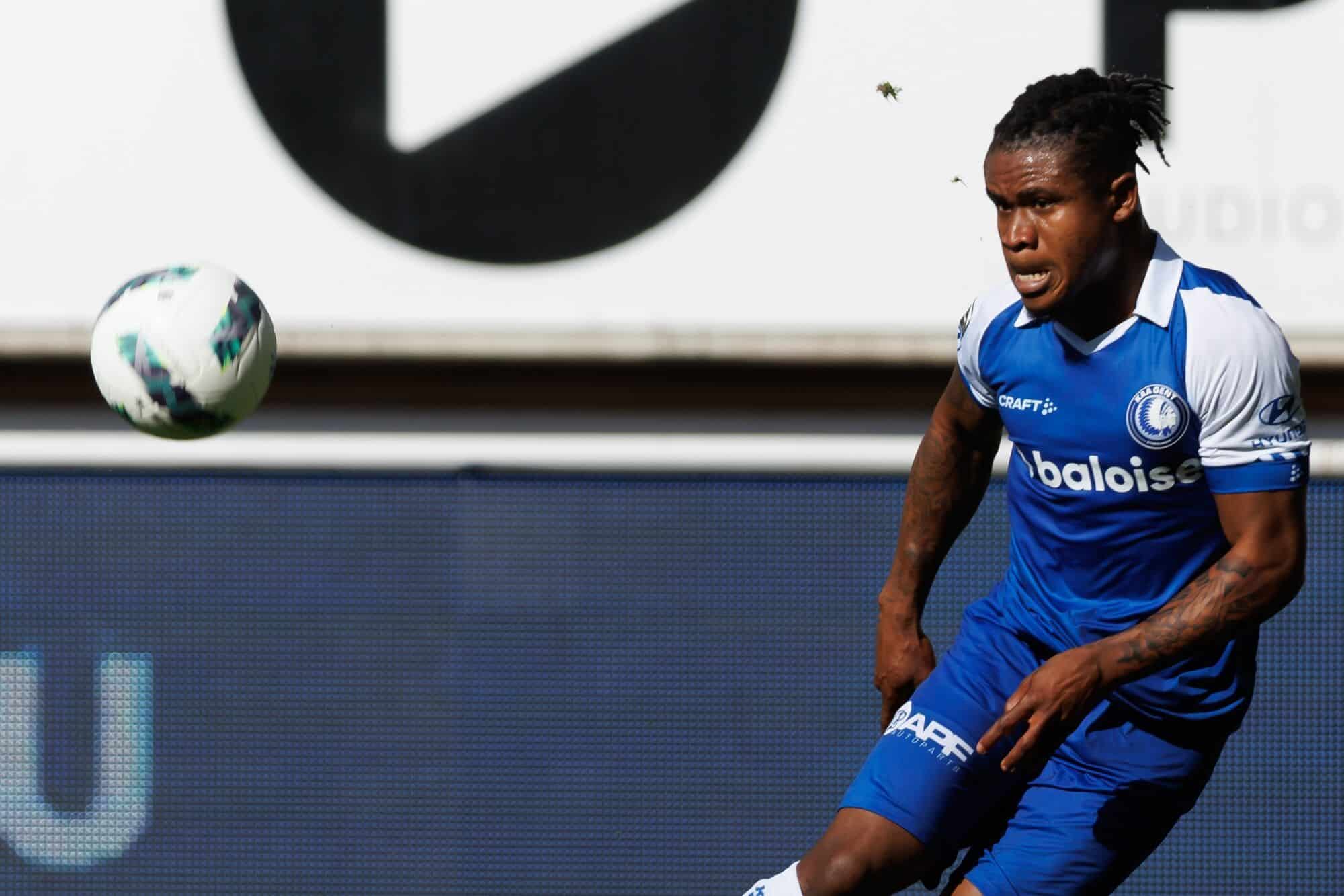 Gift Orban in action for Gent