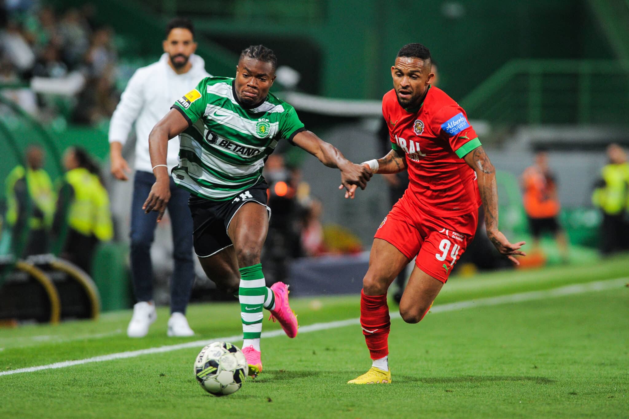 Abdul Fatawu Issahaku in action for Sporting CP