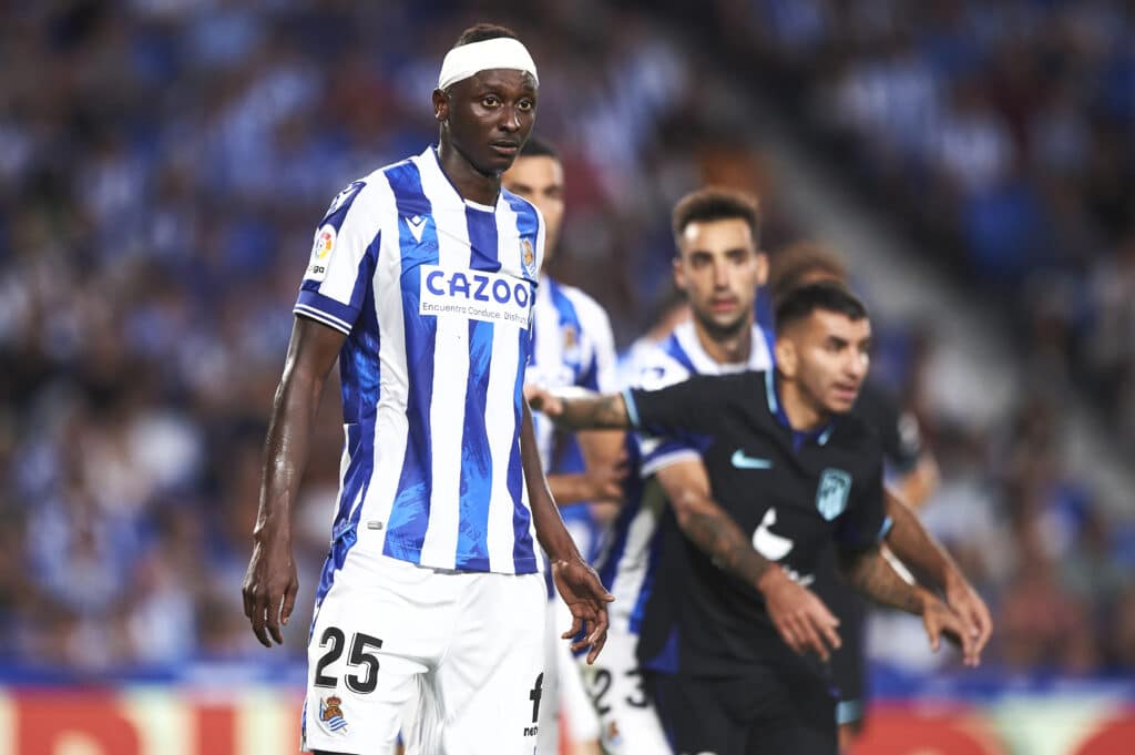 Super Eagles pick Sadiq Umar as Awoniyiâs replacement for upcoming friendlies 1 Sadiq Umar replaces Taiwo Awoniyi in Super Eagles