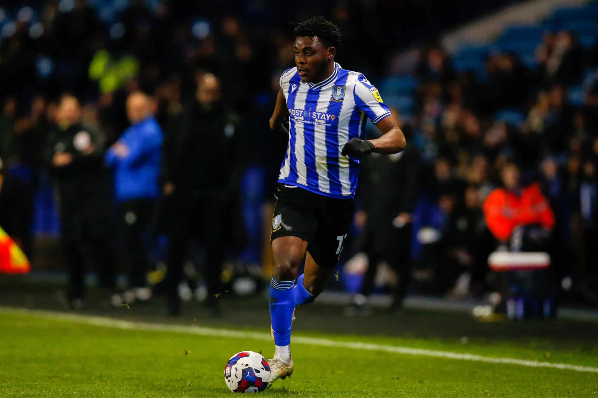 Fisayo Dele-Bashiru #17 of Sheffield Wednesday during the Sky Bet League 1 