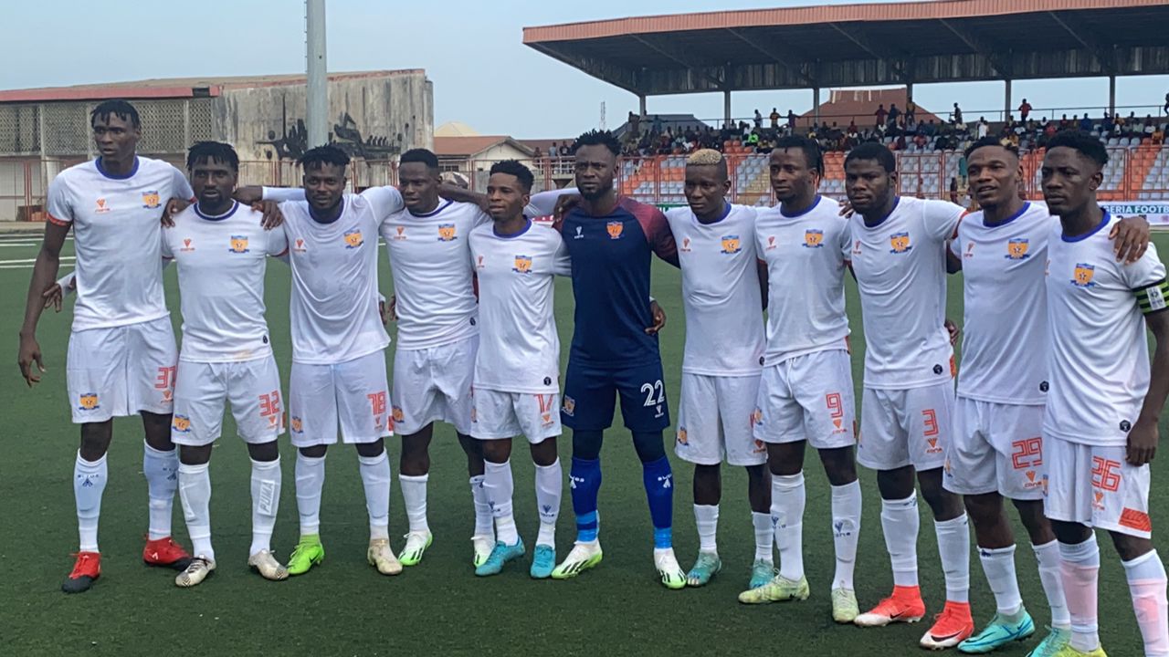 Sunshine Stars team photo