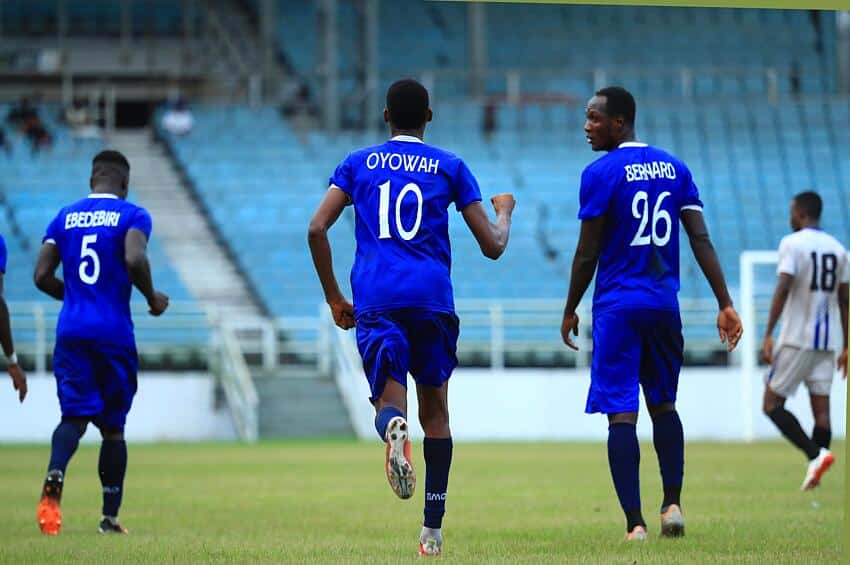 Rivers United players in action