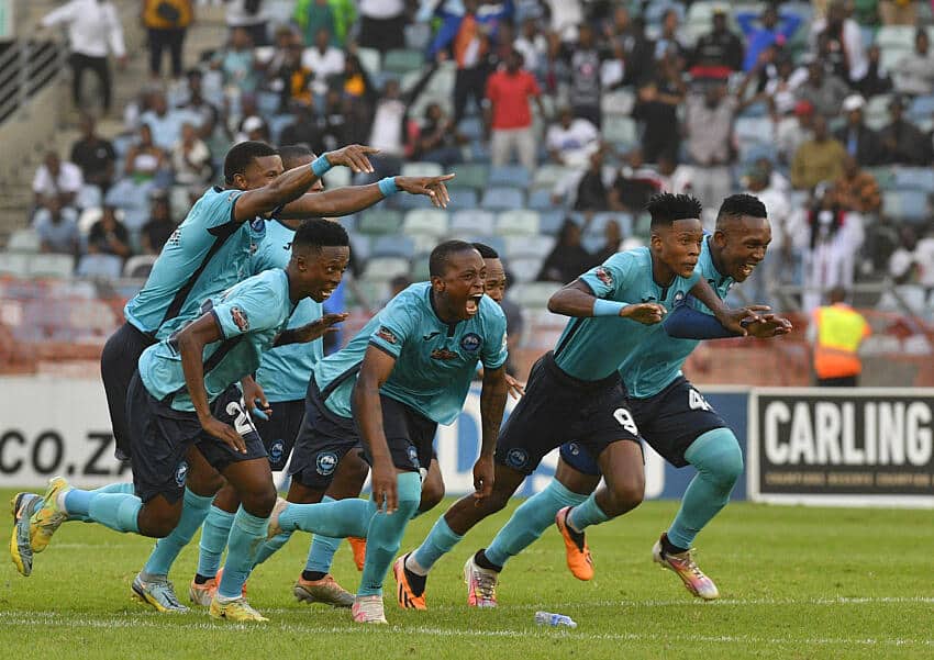 Richards Bay player celebrate win