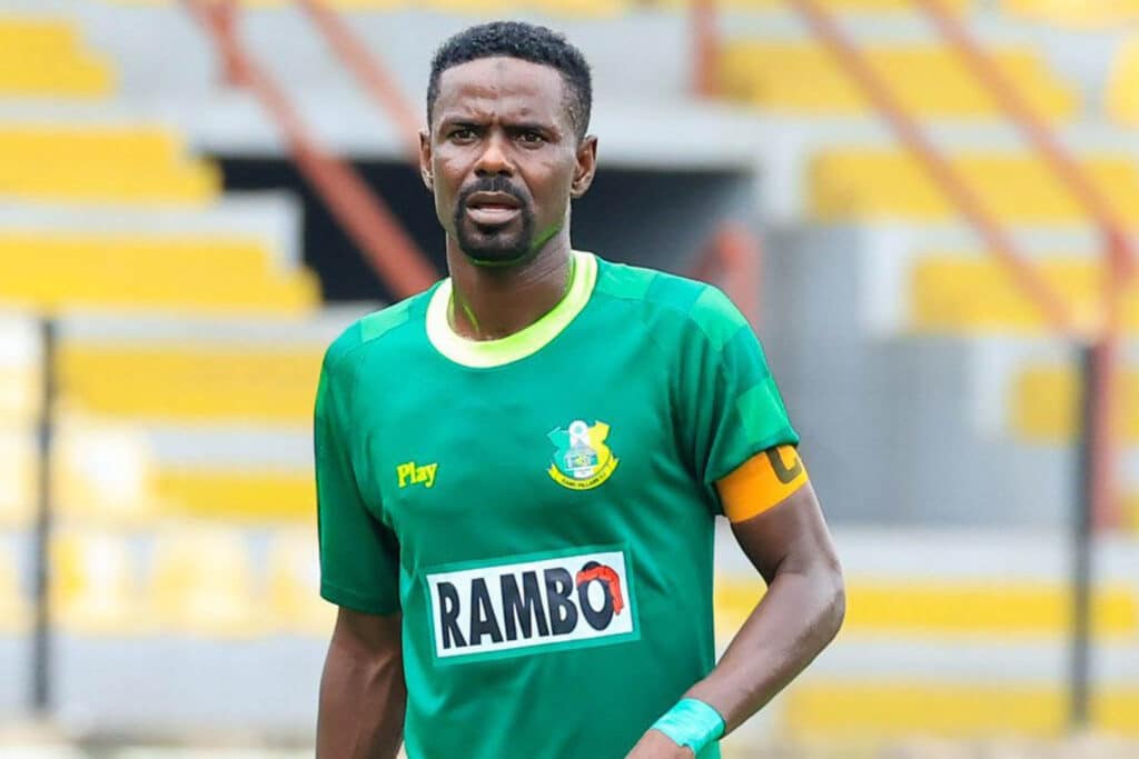 kano pillars vs enyimba rabiu ali on the prowl