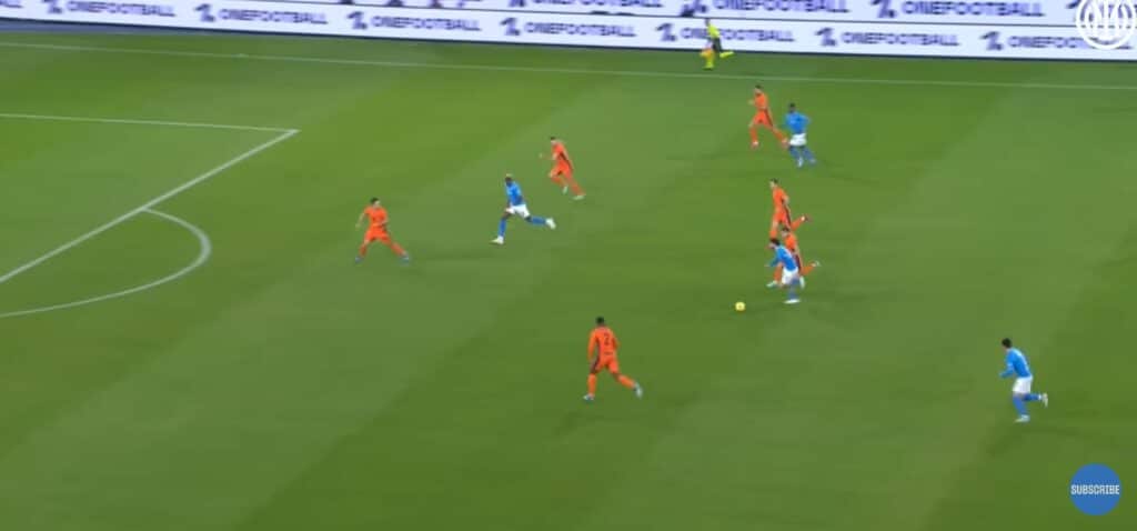 Osimhen handicapped? 5 times Napoli players refused to pass to Nigeria striker 5 Osimhen in action