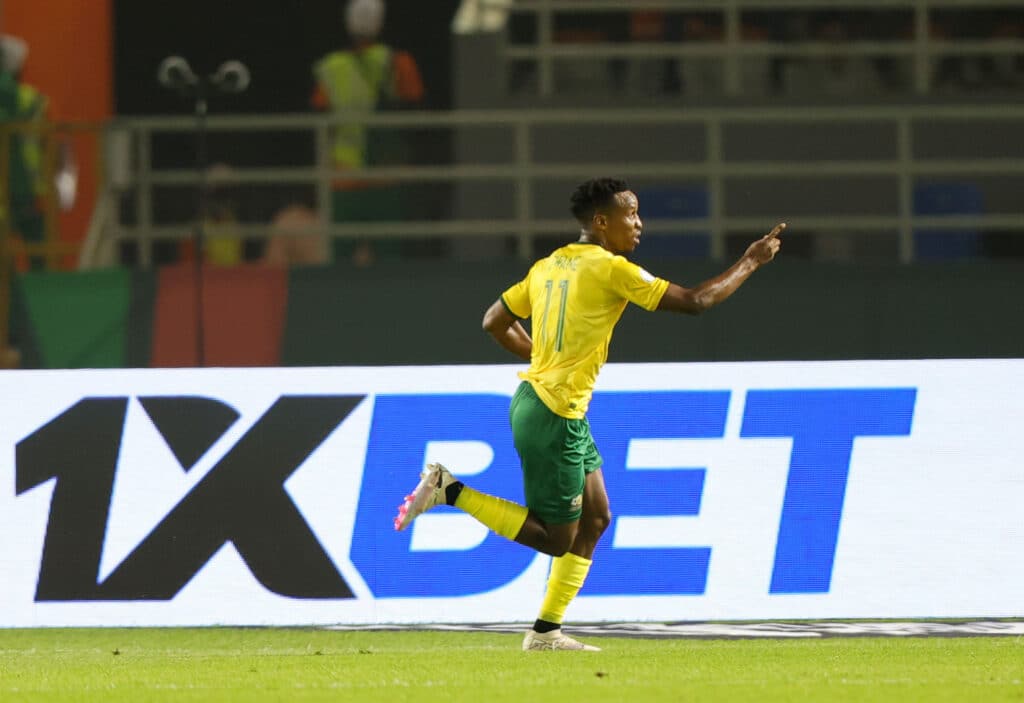 Four star Bafana Bafana expose the naivety of Brave Warriors 1 Themba Zwane scores a brace in the first half for Bafana Bafana