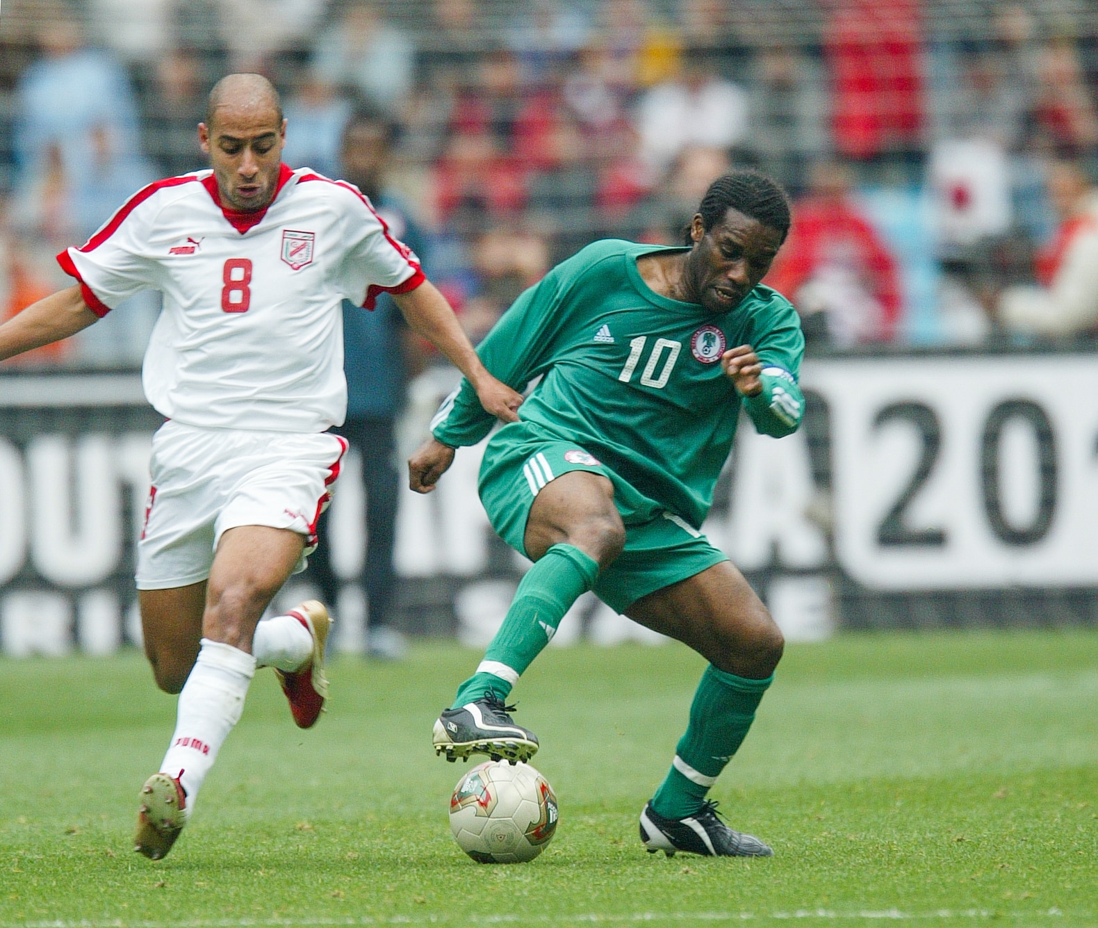 Alex Iwobi cannot replace austin okocha for the super eagles