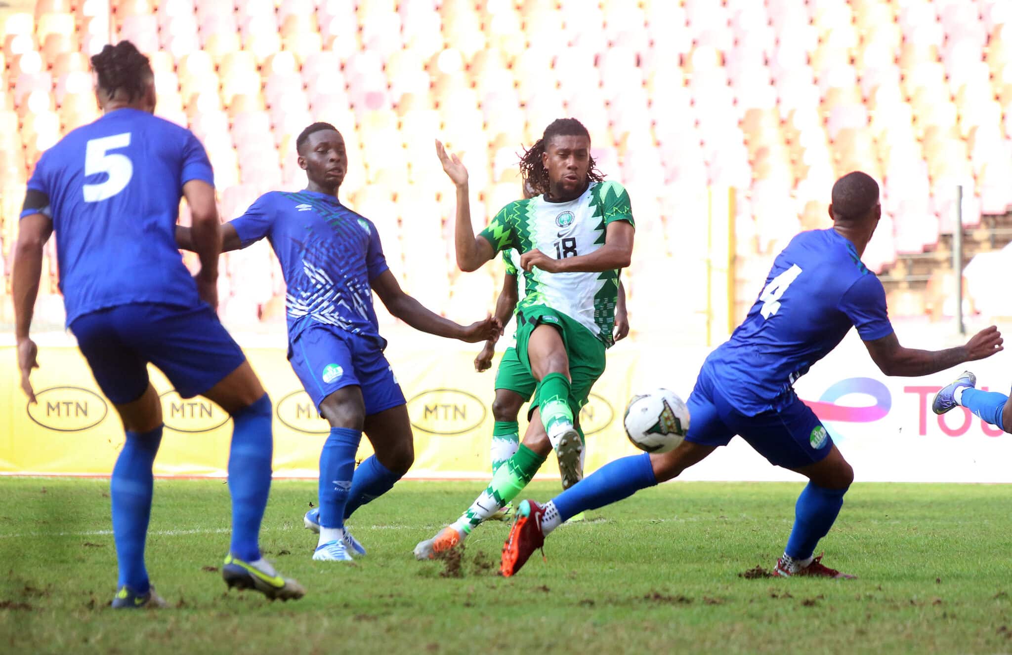 Alex iwobi - i was played out of position