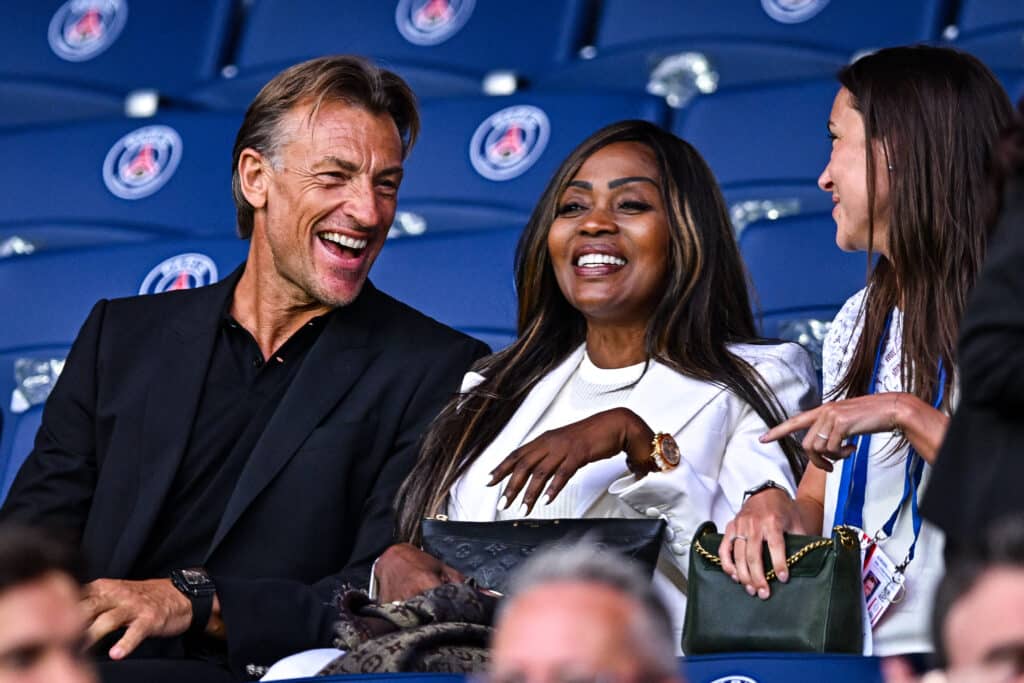 Herv&Atilde;&copy; Renard and Viviane Dieye