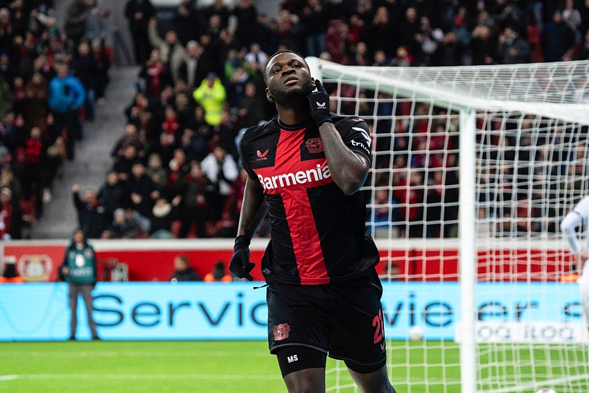 Victor Boniface in action for Bayer Leverkusen 