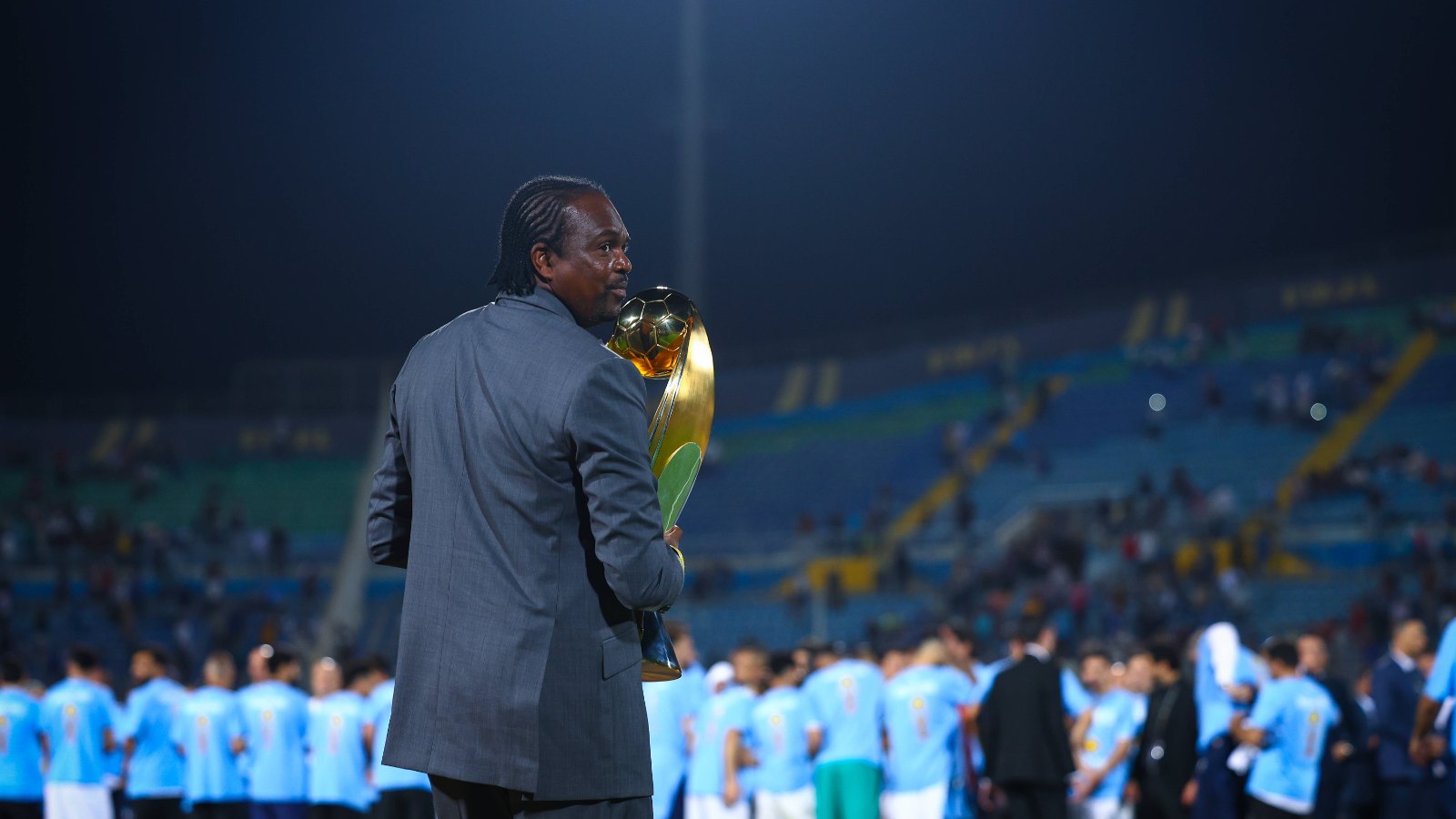 Kanu Nwankwo Biography: Net Worth, Wife, Age 50 and Enyimba Role Ademola Lookman ends goal drought as Atletico beat Man United 2-0